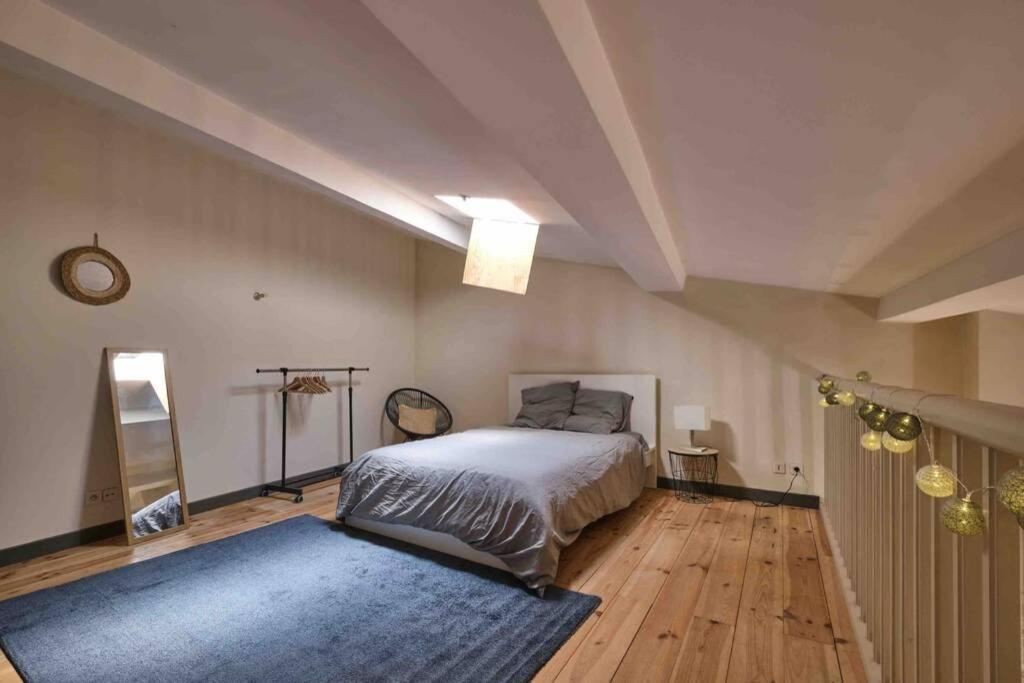 Centre Ville Appartement 75M2, Avec 3 Chambres Carcassonne Dış mekan fotoğraf